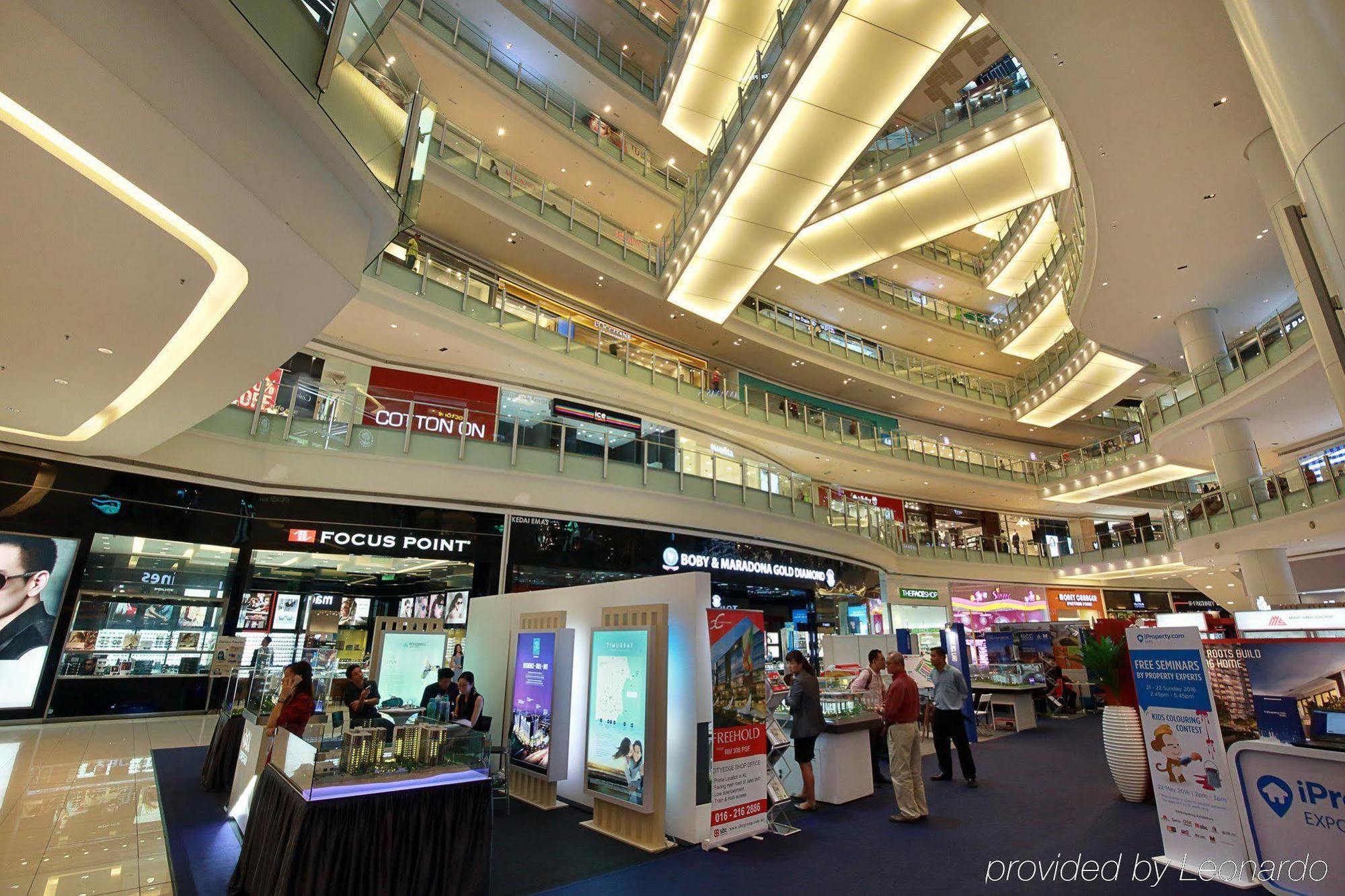 Holiday Inn Express Kuala Lumpur City Centre, An Ihg Hotel Exterior photo